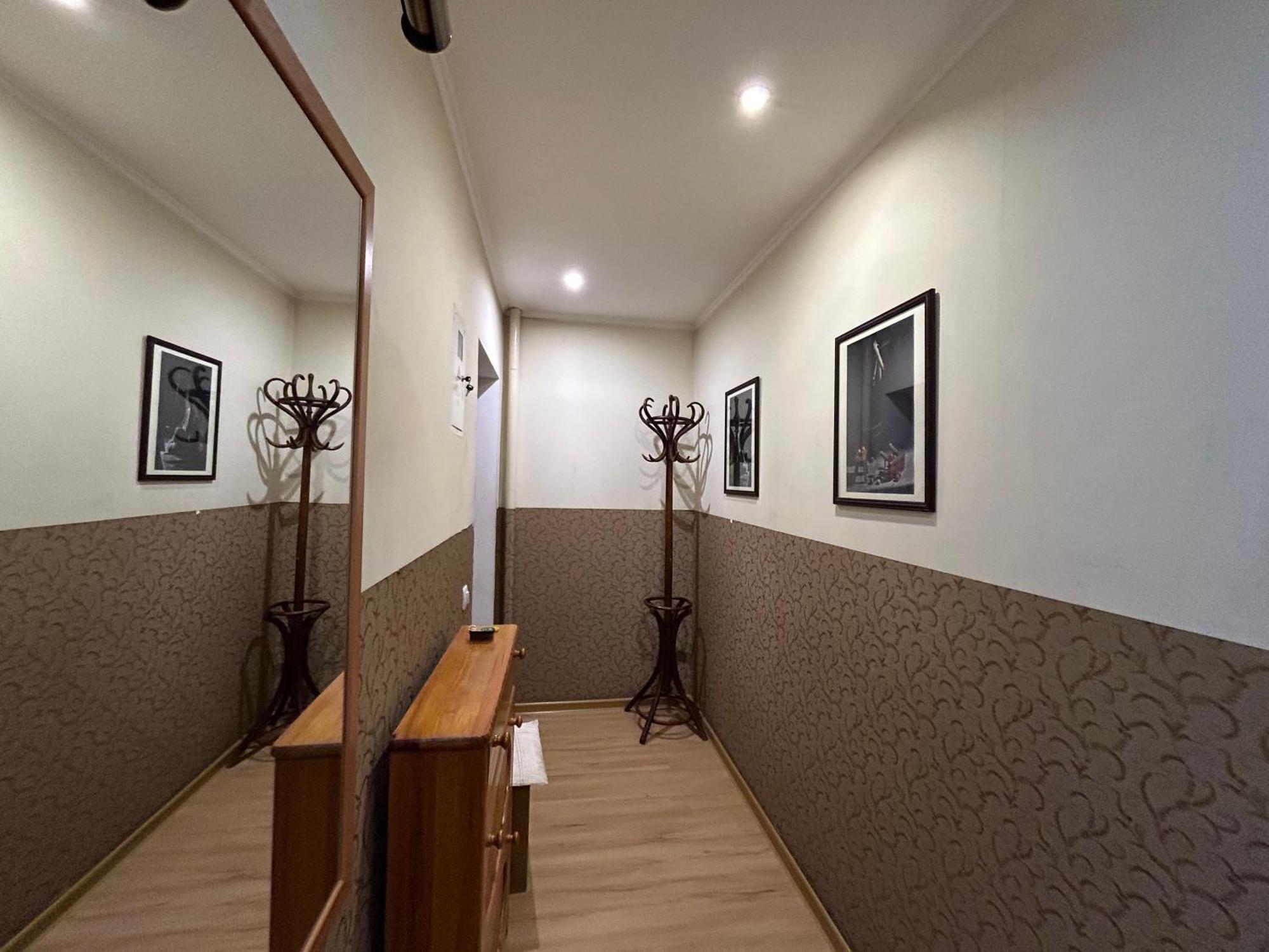 Apartment Stepana Bandery Street Rivne Extérieur photo